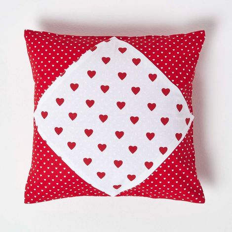 HOMESCAPES Housse de coussin Rouge à imprimé Coeur, 45 x 45 cm