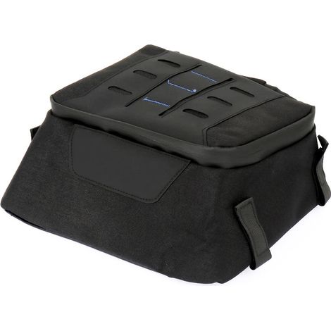 Accessoires moto pour la BMW R1300GS 2023 : compartiment à bagages arrière, porte-bagages supérieur et sac de rangement.