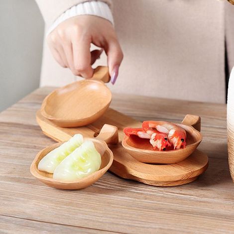 6 Japanese dipping plates in natural wood, multifunctional, in the shape of cherry blossom, for condiments and soy sauce. (1/5)