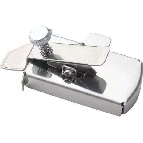 Magnétique Pied De Biche Machine A Coudre Accessoires Couture, Guide De Couture Magnétique Multifonctionnelle pour Machine À Coudre, Pied presseur Machine À Coudre(1 Paquet)
