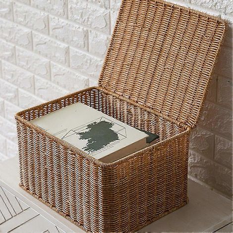 Paniers de rangement avec couvercles, empilables, adaptés à une utilisation à la maison et dans le dressing. (1/5)