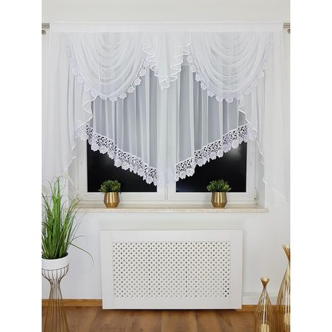 Elegante cortina confeccionada con lambrequín decorativo de 200x150 cm.
