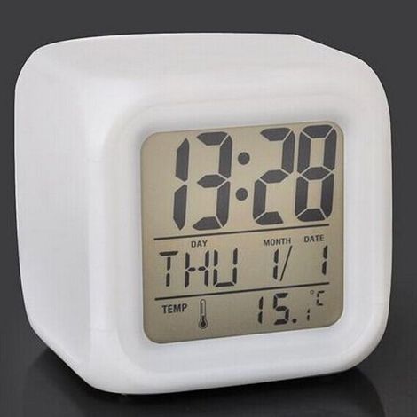 Digitaler LED-Wecker mit Temperaturanzeige – leise, hell, quadratisches Design, 7-Tage-Wettervorhersage, Datums- und Zeitanzeige, Betrieb mit AAA-Batterien (nicht im Lieferumfang enthalten), Wecker fü