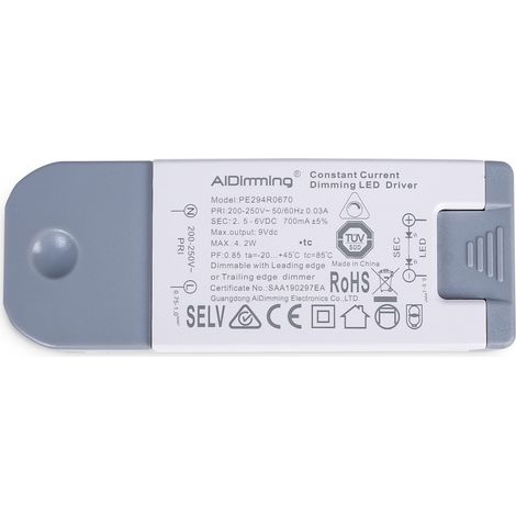 Dimmbarer TRIAC Treiber 2-6V DC - 700mA - 4,2W