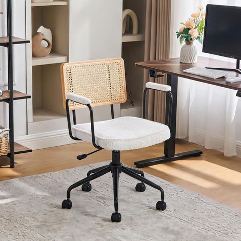 Fauteuil de bureau vintage en rotin avec roulettes ivoire ivory (1/5)