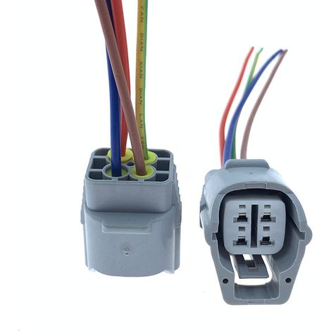 Applicable to Camry, Levin, Highlander, E'Z, Corolla, Vios, Crown 27060-0V170 alternator plug (1/4)