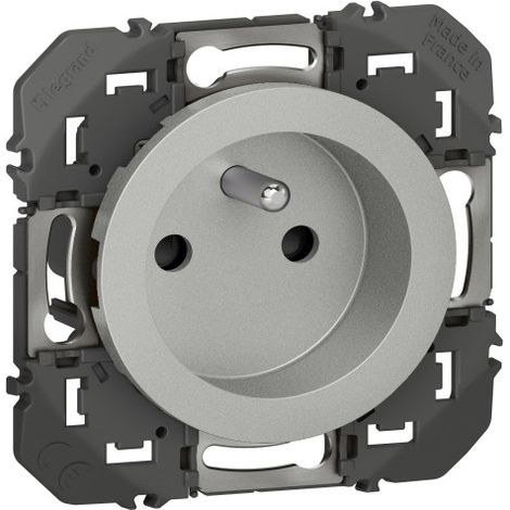 Prise de courant 2P+T à puits LEGRAND dooxie 16A finition alu (1/5)