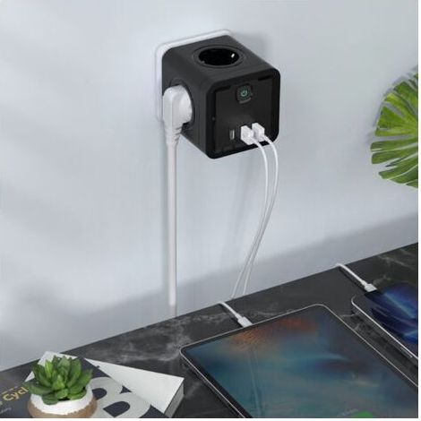 7 en 1 Multiprise Murale USB, Multiprise 4 Prises 1 Port USB-C et 2 Port USB, Prise Multiple USB 4000W pour Bureau, Maison (1/5)