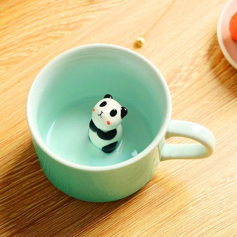 3D-Überraschungsbecher Panda: Keramikbecher mit einem entzückenden Cartoon-Tier und einem Panda-Baby im Inneren, ideal fürs Büro und als Geburtstagsgeschenk (240 ml, Panda) (1/5)