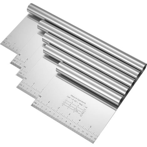 5 Pcs Coupe Pate Inox, Ramasse Légumes Cuisine, Spatule Patisserie, Racloirs à Pâte en acier inoxydable, Grattoir à Pâte avec mesure pour gâteaux, pizzas, ustensiles de cuisson (15/20/22/25/30 cm) (1/5)