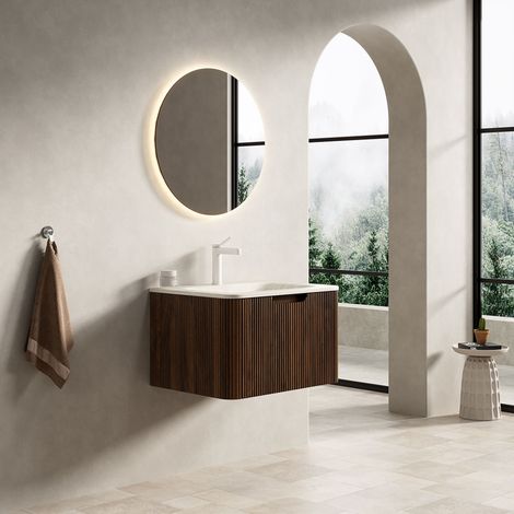 Mueble de baño mural fabricado en piedra sinterizada de travertino romano con cajones y acabado en madera de nogal (1/5)