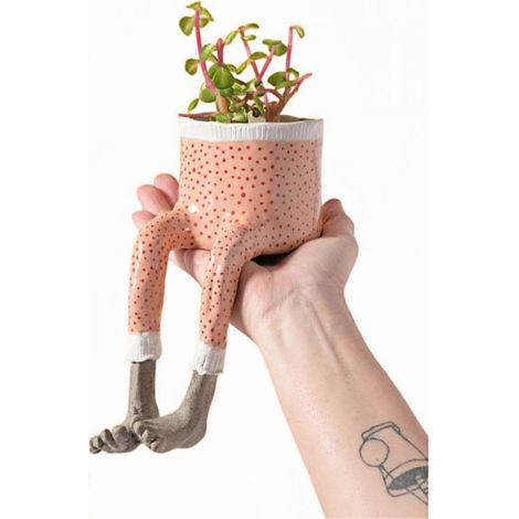 Pot de fleurs en résine en forme de personnage assis - Joli design avec des jambes pendantes (1/5)