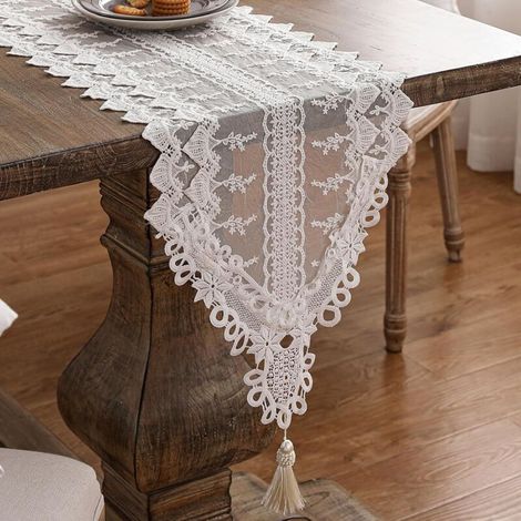 Chemin de table vintage en dentelle blanche, nappe décorative au crochet, chemin de table en mousseline brodée à pompons, chemin de table ajouré 35 x 180 cm. (1/4)