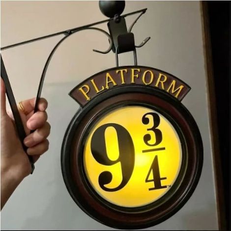 Lampe murale en métal, cadeau pour un fan de cinéma (20e anniversaire), veilleuse suspendue Harry Potter (25 cm). (1/5)