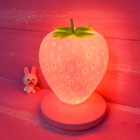 Veilleuse pour enfant en forme de fraise en silicone avec changement de couleur - Rechargeable par USB - 3 modes - Interrupteur tactile - Cadeau pour anniversaire, Noël - rose (1/3)