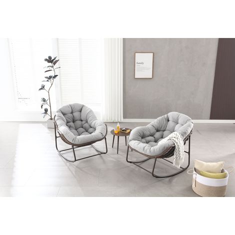 Fauteuil à bascule extérieur en rotin tressé gris avec coussin épais - chaise longue confortable pour balcon et jardin (1/5)