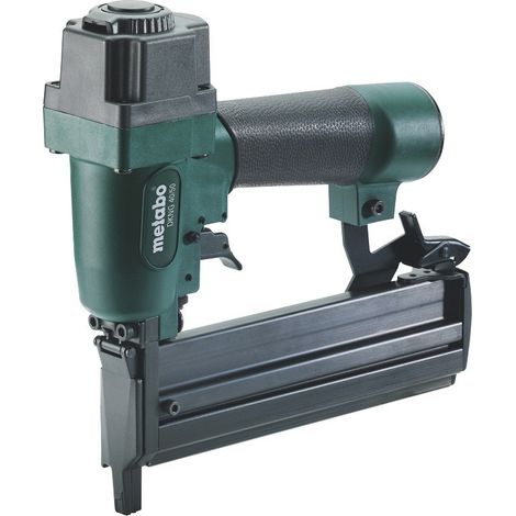 Grapadora de aire comprimido METABO DKNG 40/50 - 6.01562.50