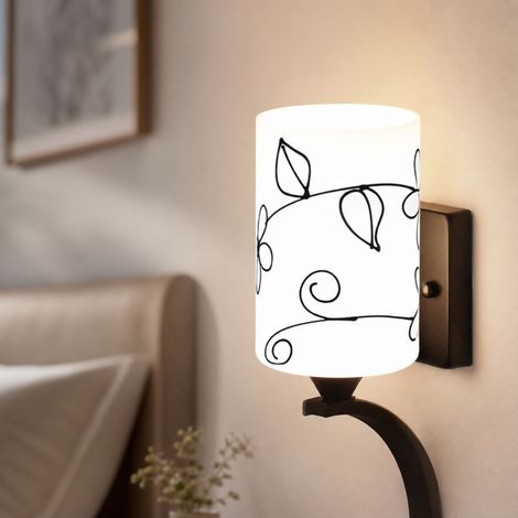 Applique murale LED design fluide, corps en fer électroplaqué et verre acrylique, anti-scintillement, 12x18cm, éclairage doux pour chambre (1/5)