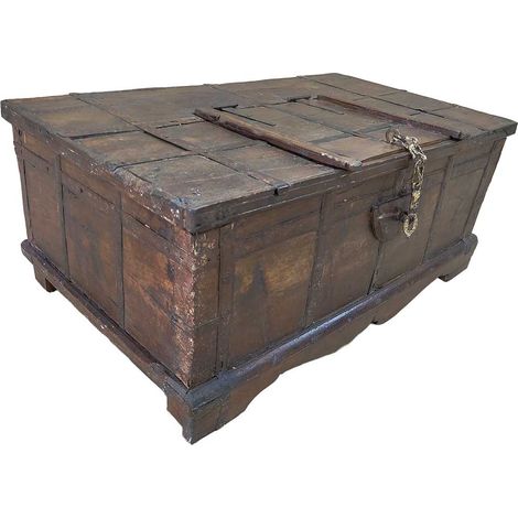 Baúl de madera artesanal 109x64x45h cm
