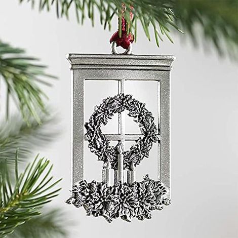 Weihnachtsbaum-Anhänger aus Zinn – DIY-Bastelidee zum Aufhängen als Weihnachtsbaumdekoration für Zuhause und die Weihnachtsfeier (1/5)