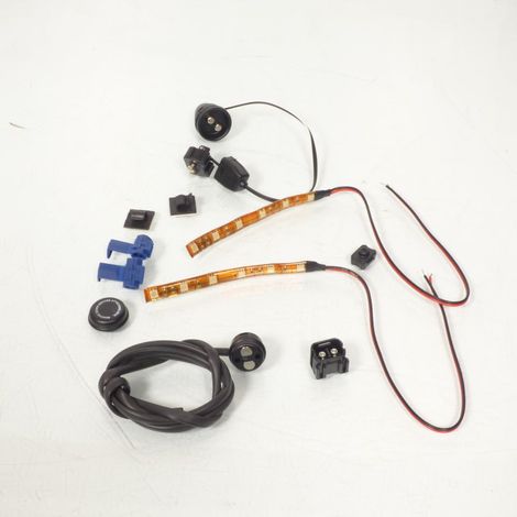 Kit feu stop additionnel à LED 12V GIVI E135 pour top case moto