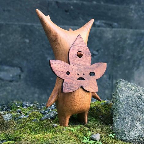Statuette Korok en bois, décoration pour les fans de Zelda (1/5)