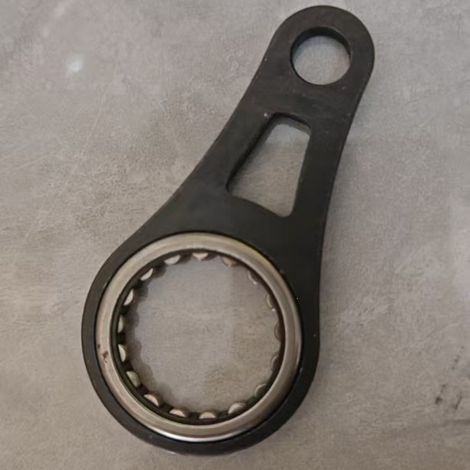 42376406801 transmission pruning machine is compatible with Stihl HS81T -42376406801 gearbox connecting rod. (1/3)