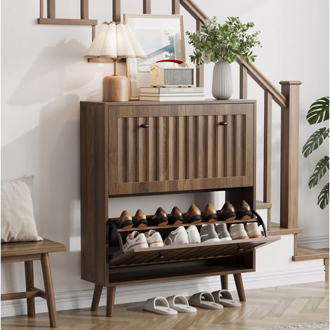 MODFU – Scarpiera 80x24x95 cm con 2 ante a ribalta, ripiani a gradoni, design scanalato e sistema anti-ribaltamento – Noce (1/5)