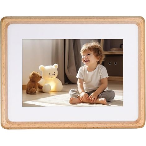 Cadre photo 15x20 cm à poser ou à fixer au mur pour photo 15 x 20 cm maximum et avec passe-partout pour photo 10 x 15 cm en hêtre naturel