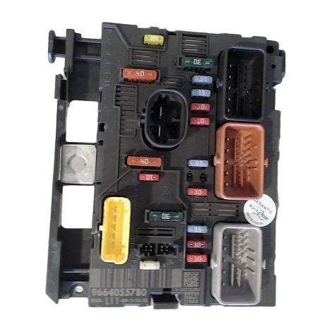 Boite A Fusibles PEUGEOT 207 5p [PRODUIT D'OCCASION]♻️6500fh