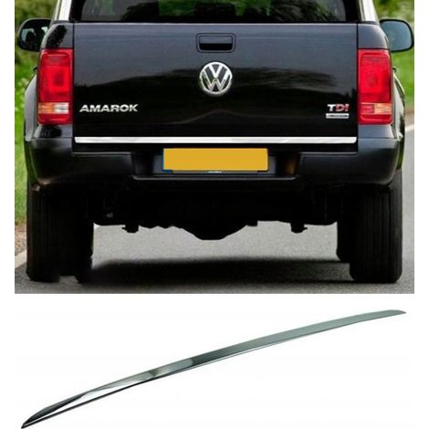 Baguette décorative chromée pour le hayon du VW Amarok (1/5)