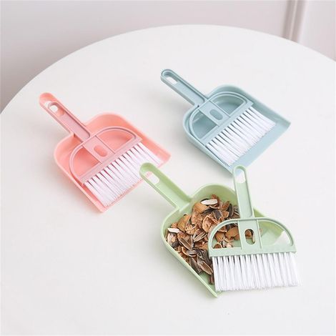 Set mit 3 Mini-Schreibtischbesen (Auto-, Nachttisch-, Haar-, Mülleimer-, Tastaturbesen, 3 x nordisch-rosa) (1/5)