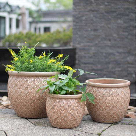 Set de 3 maceteros de cerámica beige para jardín OKMYHOME (1/5)