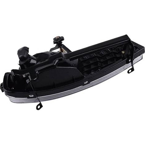 A pair of 92201-1E000 and 92202-1E000 fits the front bumper fog lights of Hyundai Accent 06-10. (1/5)