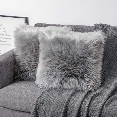 Lot de 2 Housses de Coussin décoratives Douces en Fourrure d'agneau synthétique à Poils Longs - pour canapé (Gris, 45 x 45 cm)-Karteo (1/5)