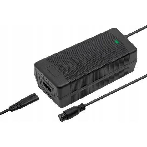 Cargador de 60 V (67,2 V) para patinetes eléctricos 2 A GX16 (1/3)