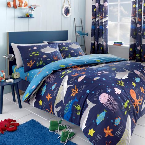 Housse de Couette Animaux Marins phosphorescents - 200 x 200 cm - 2 taies d'oreiller - Réversible - Literie Enfants Requin, Poisson et Baleine - Housse de Couette sur Le thème de l'océan (1/5)