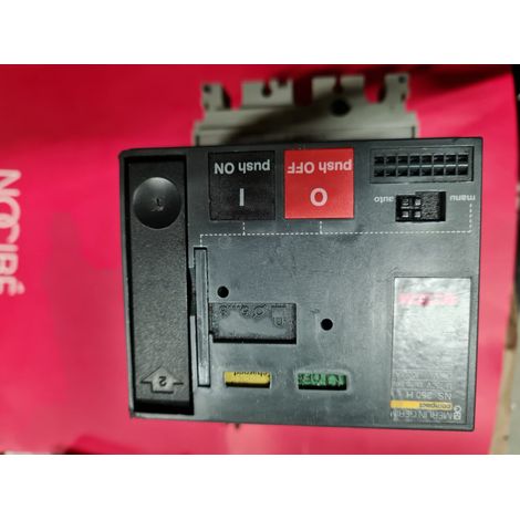 NS250H 3P 220A - MA220 DISJONCTEUR - MERLIN GERIN + Commande Manuelle