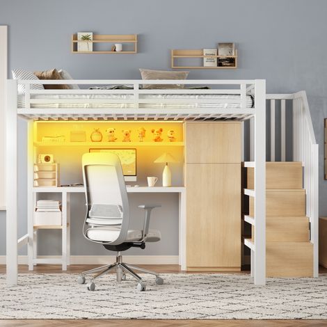 Letto a soppalco in metallo bianco 140x200 cm con scrivania, armadio, ripiano e scala contenitore