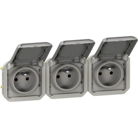Legrand – Prise de courant étanche 3 x 2P+T 16A – IP55 pour espaces humides – Horizontale – Précâblée – Gamme Plexo (1/9)