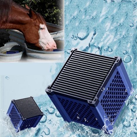 Cube purificateur d'eau pour abreuvoirs pour chevaux avec charbon actif idéal pour les bassins les aquariums et l'élevage. (1/5)