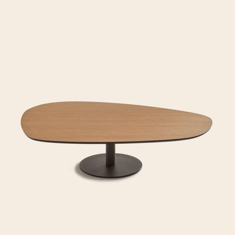 Table basse en Piètement métal bronze et plateau chêne  ISMERIA (1/4)