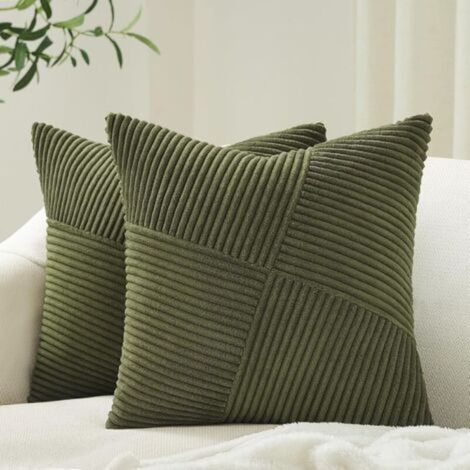 Lot de 2 housses de coussin décoratives vert olive 45 x 45 cm pour canapé-lit Boho Home Decor doux velours côtelé patchwork motif à rayures moulin à vent texturé (1/4)