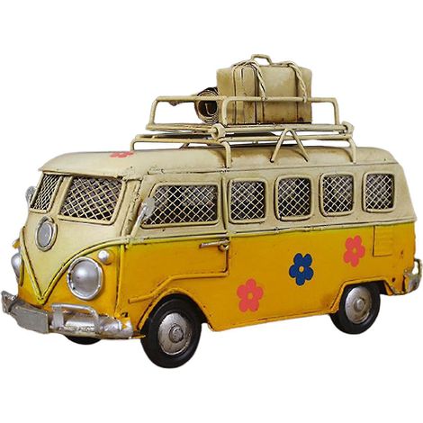 Maquette artisanale de camping-car avec tirelire, bus vintage, décoration intérieure jaune. (1/5)