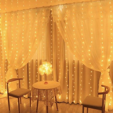 light chain rideau lumineux intérieur USB 2x2m 200led chaîne lumineuse, 10 crochets fenêtre rideau lumineux pour chambre à coucher fenêtre partie (blanc chaud) [Classe énergétique E] (1/5)