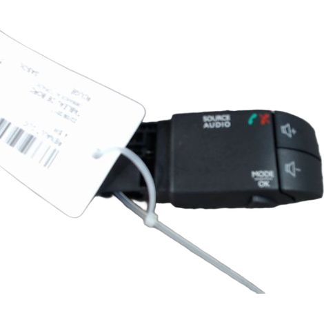 [PRODUIT D'OCCASION] Commande Autoradio RENAULT Clio Iv ♻️ Ref Oe. 255522448r - Garantie à vie (1/3)