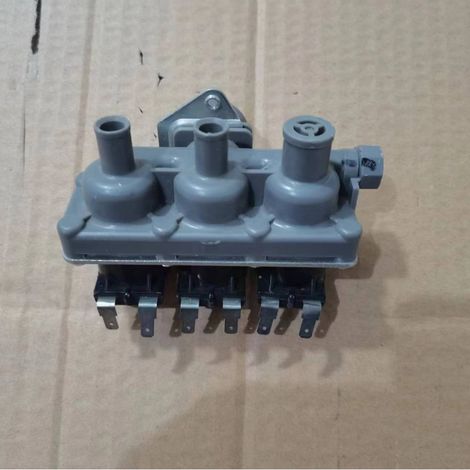 Compatible spare parts for Haier washing machines: fully automatic water inlet solenoid valve 339, three-head water inlet solenoid valve, water inlet safety switch