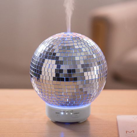 Diffuseur d'huiles essentielles rotatif 100 ml – 7 modes d'éclairage – Technologie ultrasonique – Ambiance relaxante et décorative (1/5)
