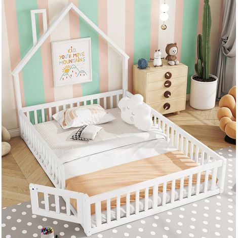 Lit rembourré, 140 x 190 cm, lit d'enfant en forme de cheminée, lit avec sommier à lattes (sans matelas), bois de pin, style minimaliste, blanc