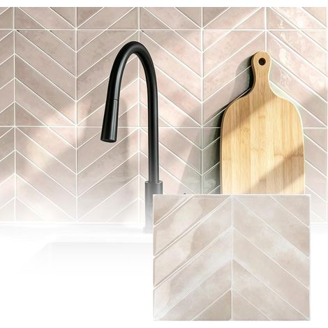 Carreaux adhésifs à chevrons verts, amovibles et faciles à nettoyer comme protection anti-éclaboussures pour cuisine, salle de bain, meubles et camping-car, riz abricot (1/5)
